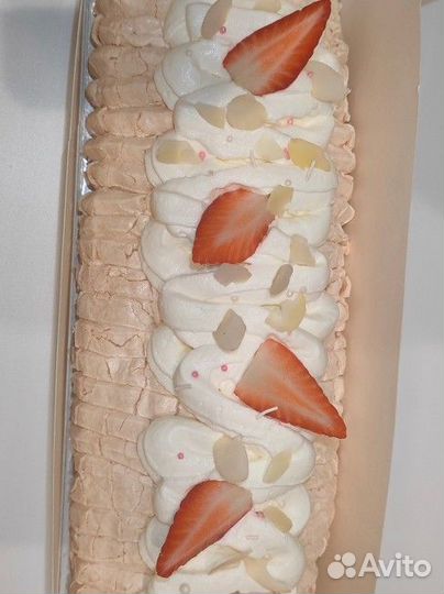 Меренговый рулет