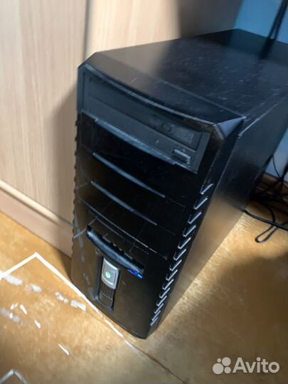 Игровой компьютер(rx 580+fx8320+16gb)