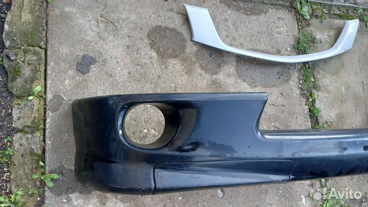 Накладки переднего бампера Мазда Трибьют