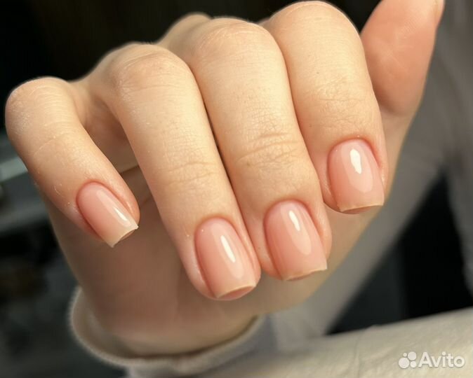 Маникюр и педикюр