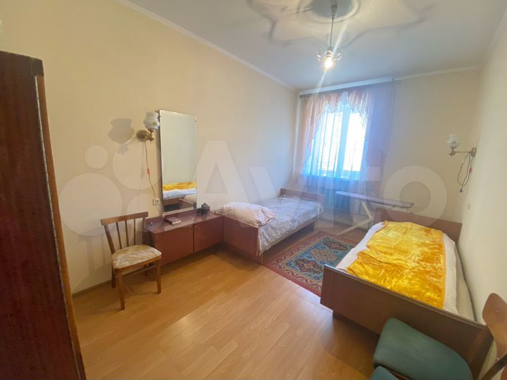 4-к. квартира, 75 м², 2/9 эт.