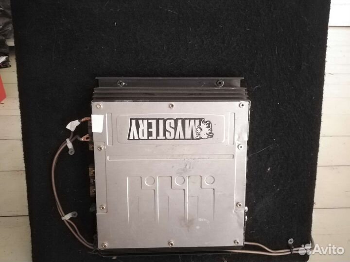 Сабвуфер с усилителем