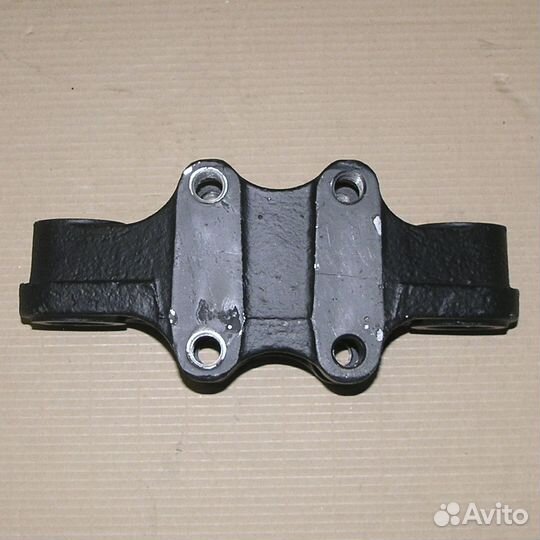 Кронштейн реактивной штанги камаз евро верхний нов