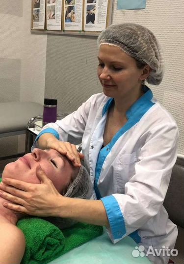 Массаж шейно-воротниковой зоны и лица