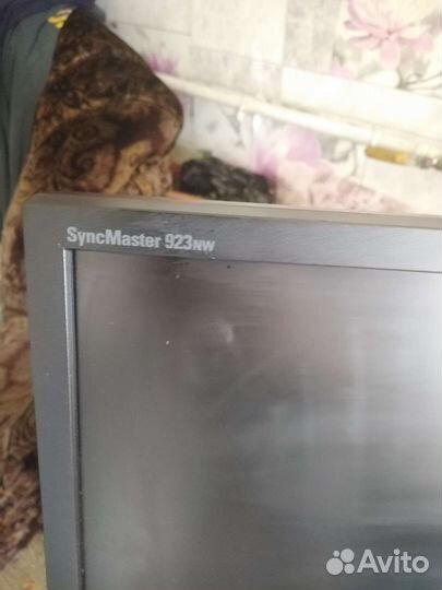 Монитор samsung