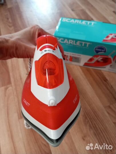 Утюг scarlett