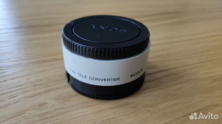 1.4x телеконвертер Sony SAL14TC