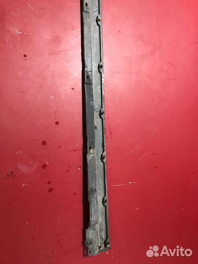 Накладка на порог левая Toyota Camry XV30