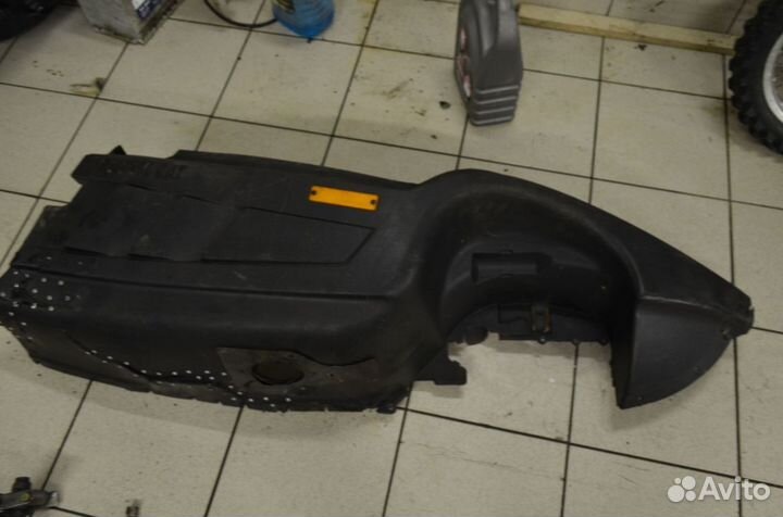 Панель боковая правая Arctic Cat 1000 thundercat