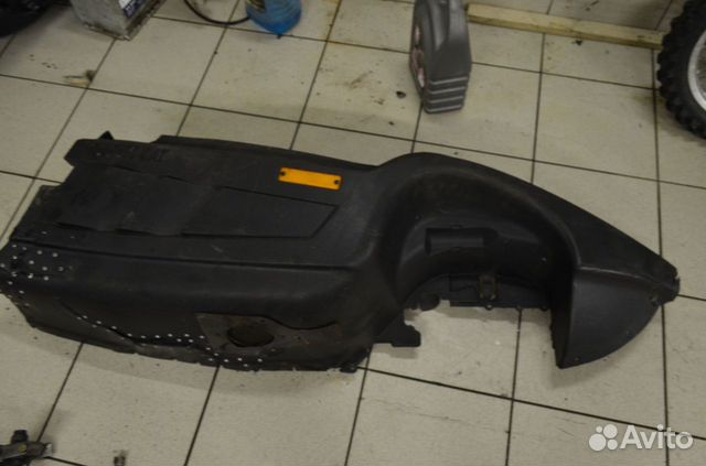 Панель боковая правая Arctic Cat 1000 thundercat