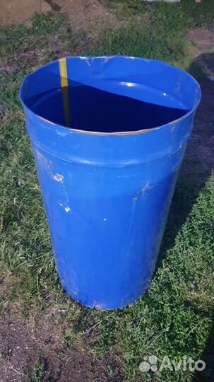 Бочки 200л. Пластиковые. Для воды и зерна