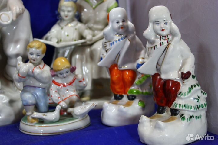 Коллекция фарфоровых статуэток Счастливое детство