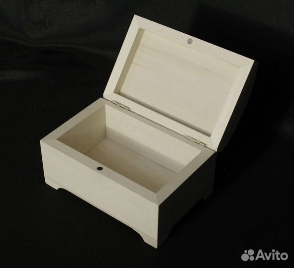 Шкатулка сундучок