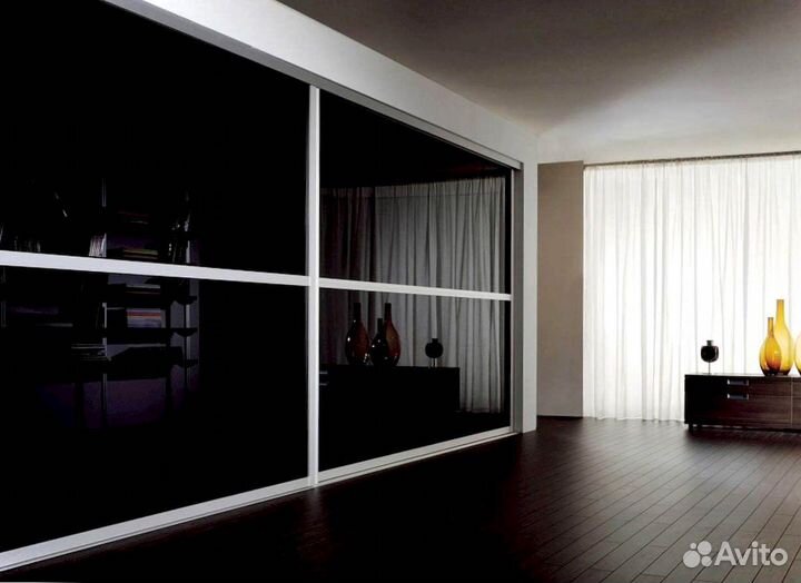 Раздвижная перегородка с матовым стеклом