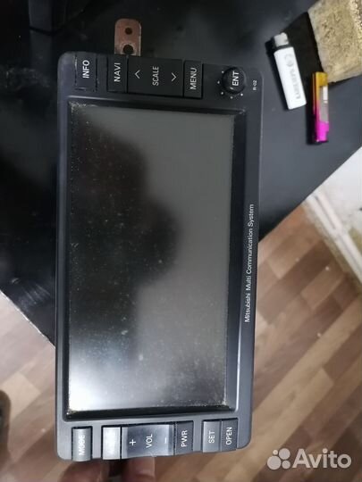 Штатная магнитола mitsubishi pajero 4