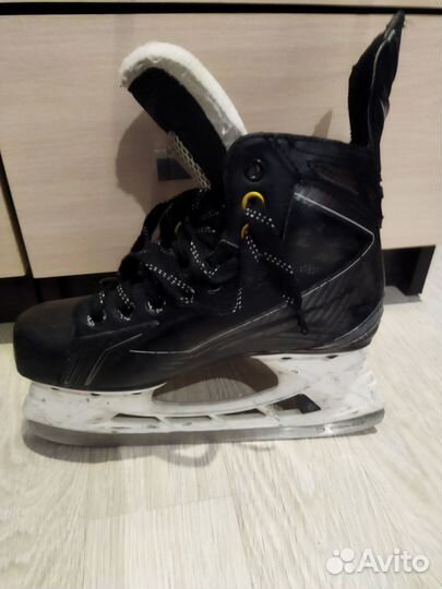 Хоккейные коньки bauer 37,5