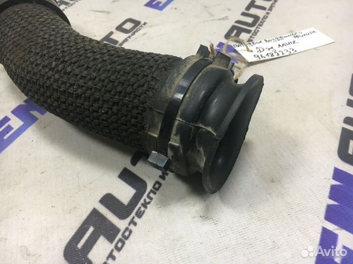 Патрубок воздушного фильтра Шевроле Ланос