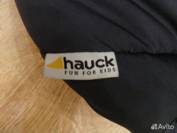 Продаю б/у авто люльку hauck в хорошем состояни