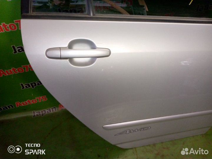 Дверь боковая задняя правая Toyota Corolla Fielder