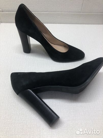 Туфли (рр 36) замшевые