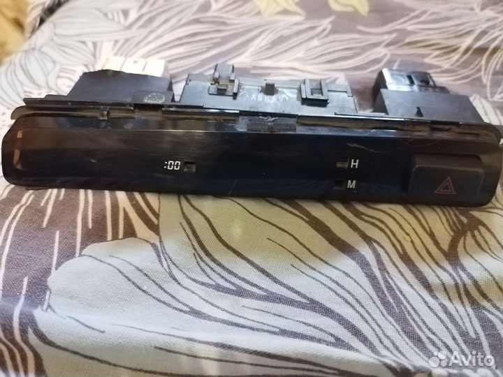 Автомобильные часы Тойота Карина 210, Премио 210