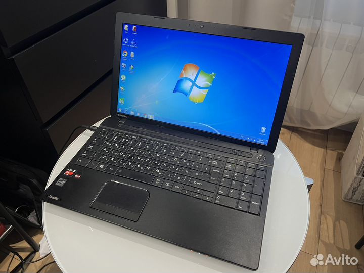 Ноутбук Toshiba Satellite C50D-A-K8K на запчасти