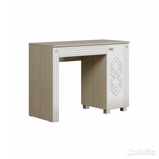 Стол туалетный