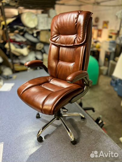 Компьютерное кресло