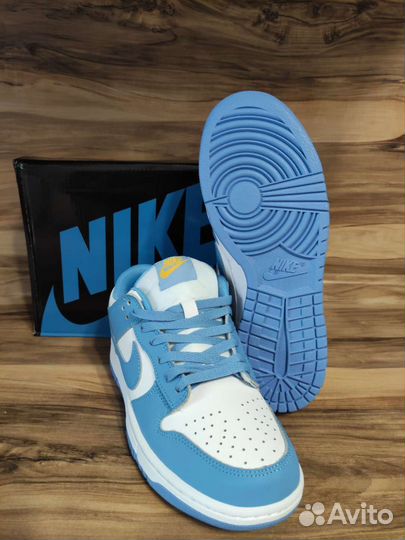 Кроссовки Nike Dunk low pro