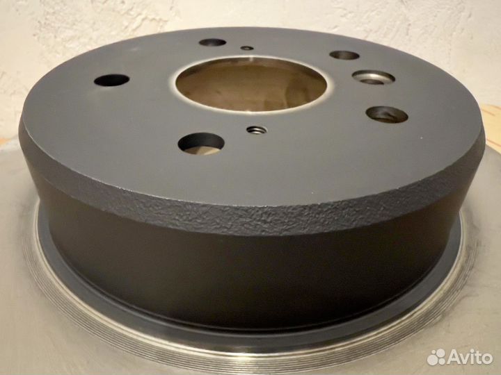 Тормозной диск RR перфорированный toyota
