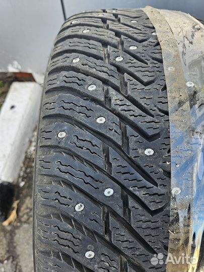 Колеса 215 55 r16 зимние Nokian Hakkapeliitta 8