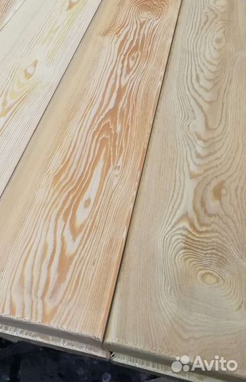 Паркетная доска лиственница брошировка покраска