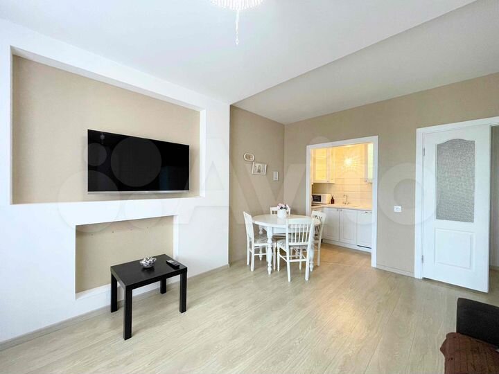 2-к. квартира, 60 м², 9/10 эт.