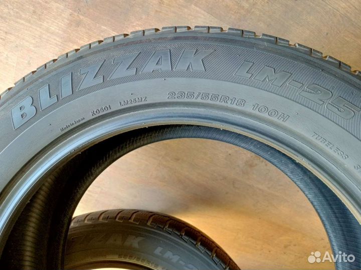 Bridgestone Blizzak LM-25 4x4 235/55 R18