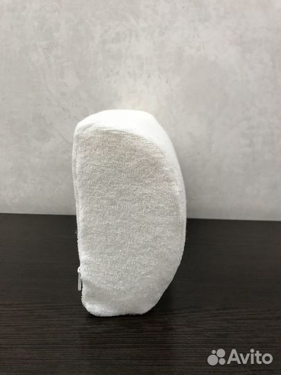 Наволочки, подушка и фартуки