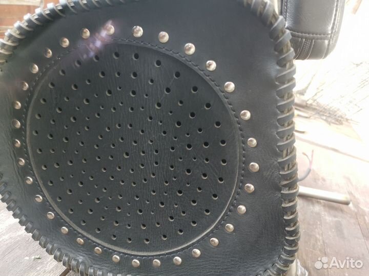 Сабвуфер батон со спинкой