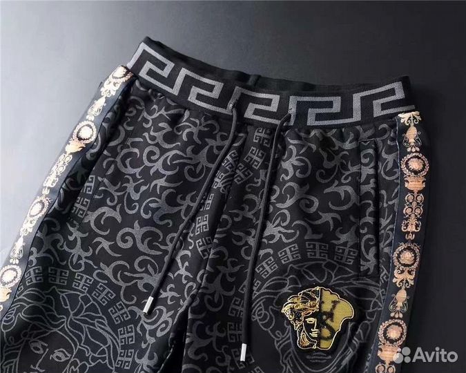 Спортивный костюм Versace