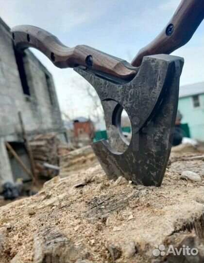 Топор ручной работы