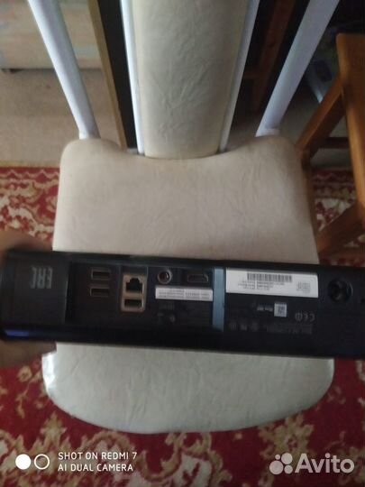Продам xbox 360 в отличном состояние