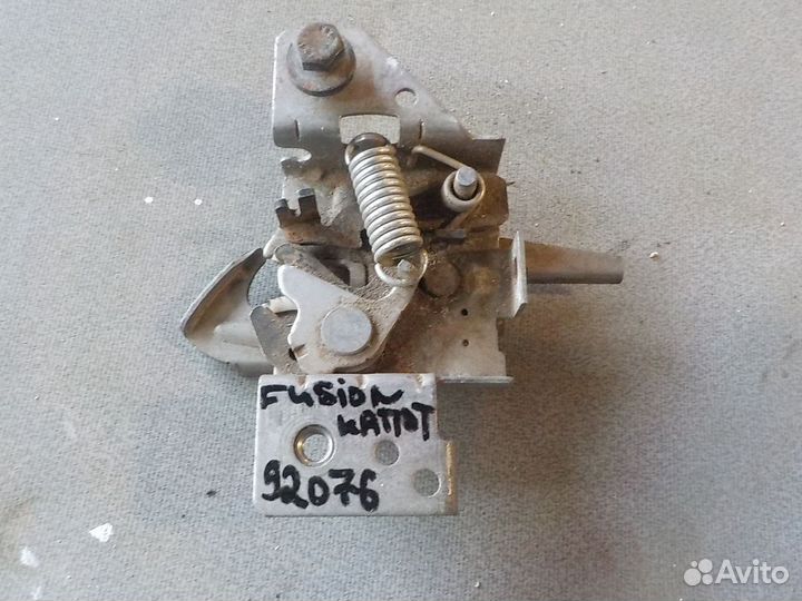 Замок капота Ford Fusion