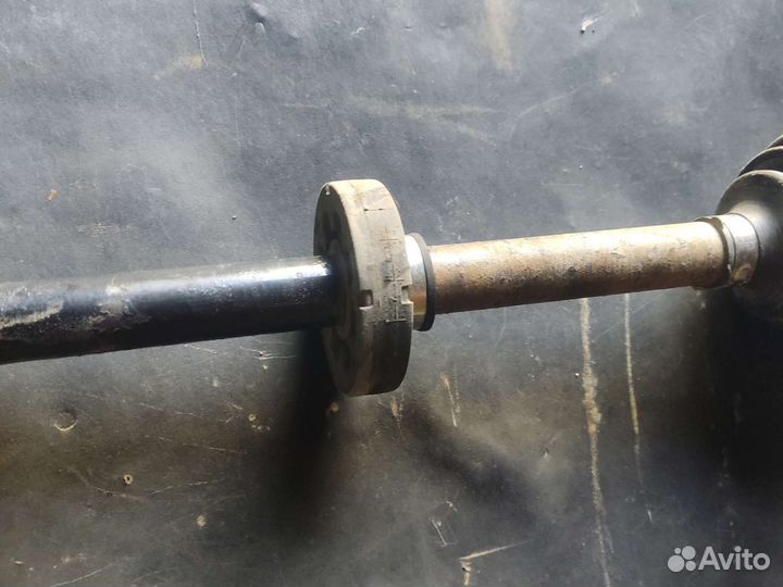 Привод правый Daewoo Nexia n150 8 клап