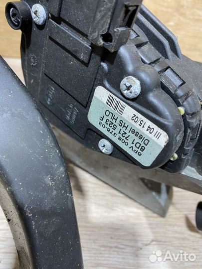 Педальный узел Audi A6 C5 механика 301106