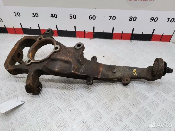 Ступица передняя левая Chevrolet TrailBlazer 2002