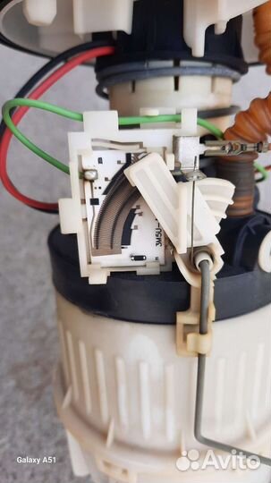 Бензанасос Мазда 3 бк 8