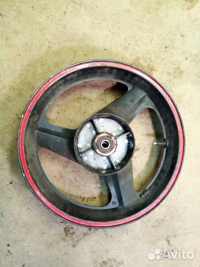 Задний колесный диск honda cb 400 cb400 1996