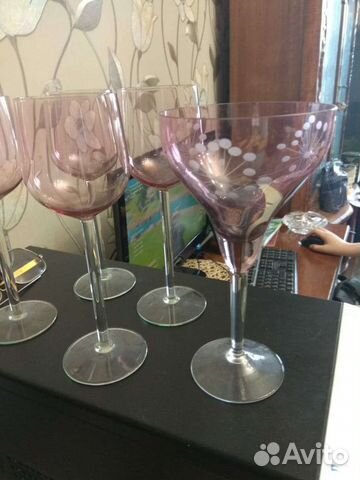 Фужеры на тонкой ножке