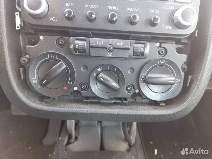 VW golf 5 - блок управления печкой