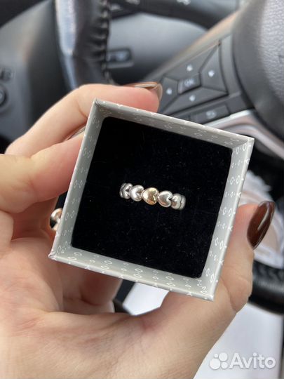 Серебряное кольцо пандора 17,2