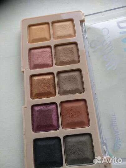 Тени для век