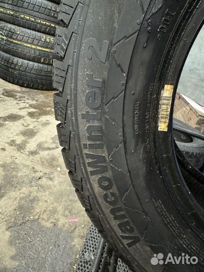 Continental VancoWinter 2 225/65 R16C